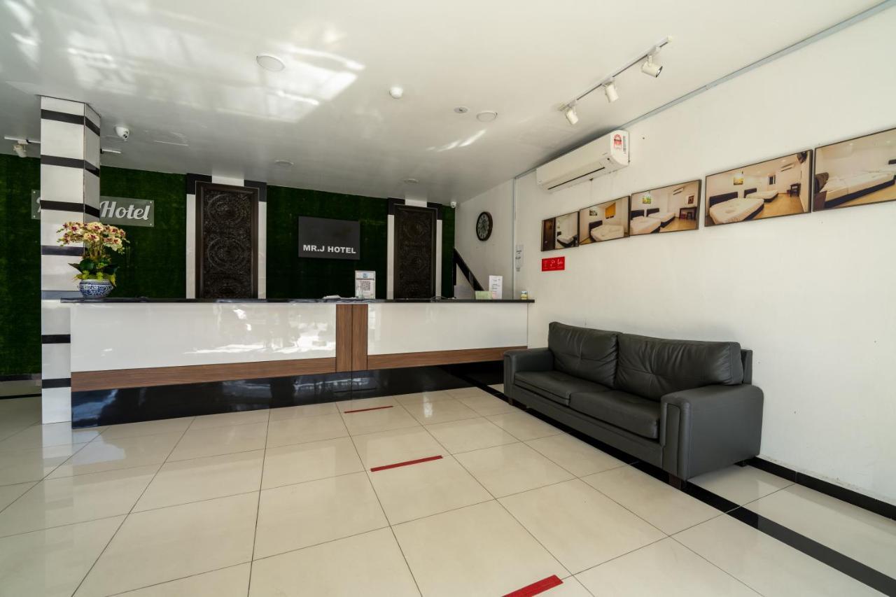 Mary J Hotel Family 10 Pax Room Kota Bharu Eksteriør billede